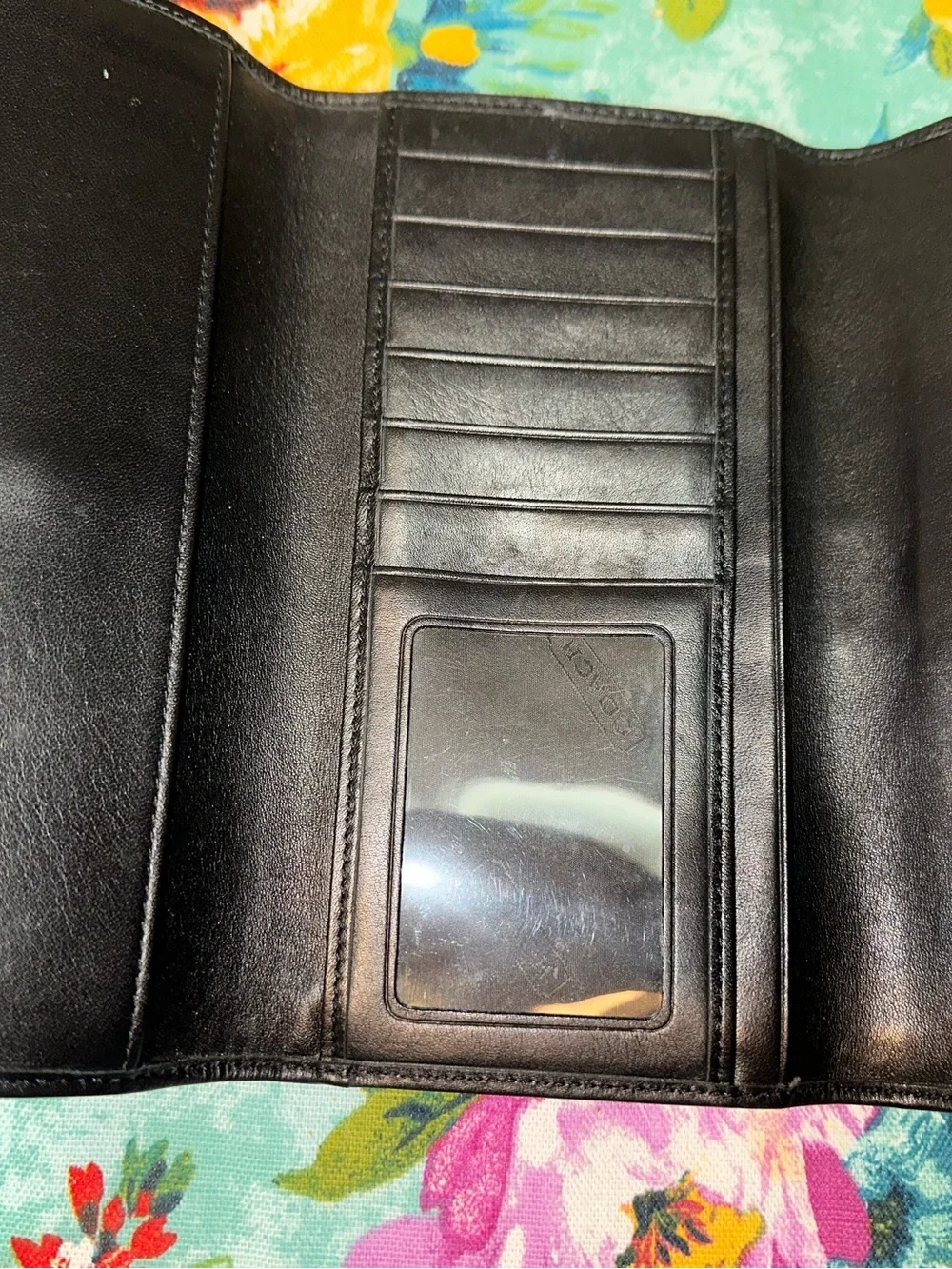 Coach Hampton Wallet - Picture 9 of 13